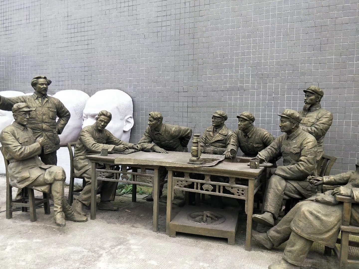 <大型雕塑运输>渭华起义纪念馆，北京师范大学银川校区：圆满抵达完成